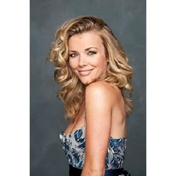 Christie Clark - Date Of Birth, Bio, Birthdate, Parents, Networth & More