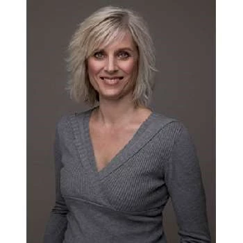 Christina Hildebrandt - Age, Bio, Birthdate, Family, Networth & More