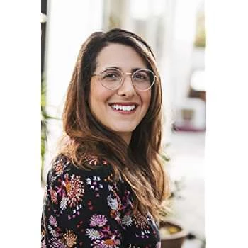 Christina Piña - Age, Bio, Birthdate, Family, Networth & More