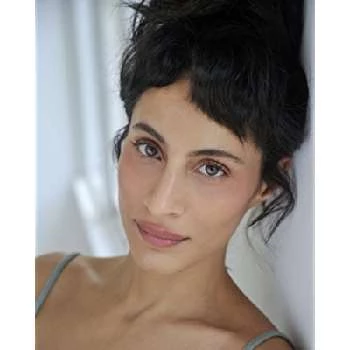 Christina Sankari - Age, Bio, Birthdate, Family, Networth & More