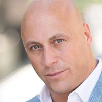 Christopher Mormando Biography