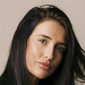 Sophie Church - Family, Bio, Birthdate,Age, Networth , Wiki& More