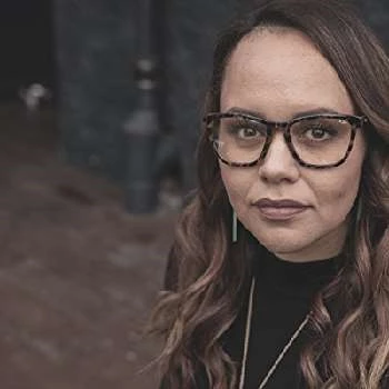 Cian Elyse White - Age, Bio, Birthdate, Family, Networth & More