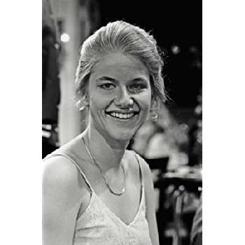 Cindy Fisher - Family, Bio, Wiki, Dat of Birth, Networth & More