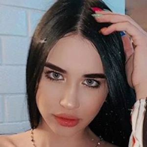 Maria Cisneros - Bio, Networth, Family, Age, Birthdate & More