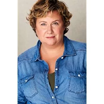 Claire Alpern - Age, Bio, Birthdate, Family, Networth & More