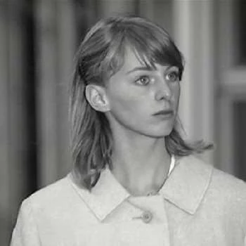 Claire Bender - Age, Bio, Birthdate, Family, Networth & More