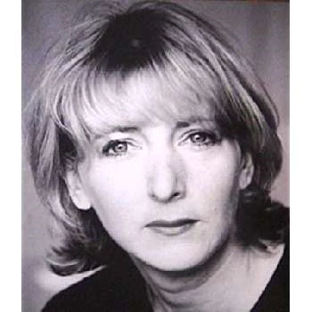 Claire Carroll - Age, Bio, Birthdate, Family, Networth & More