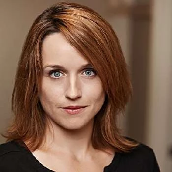 Claire Coyle - Age, Bio, Birthdate, Family, Networth & More