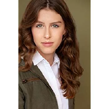 Claire Schulze - Age, Bio, Birthdate, Family, Networth & More