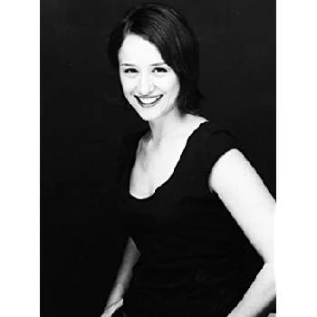 Clare Preuss - Age, Wiki, Birthdate, Bio, Networth, Family & More