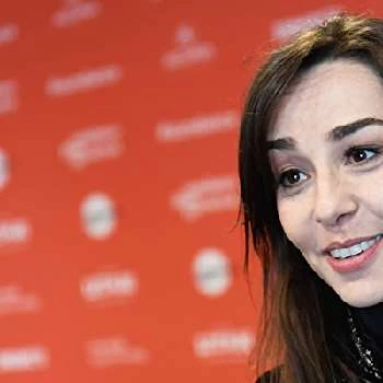 Clarissa Kiste - Age, Bio, Birthdate, Family, Networth & More