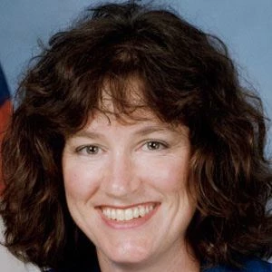 Laurel Clark - Birthday, Bio, Wiki, Family, Networth & More