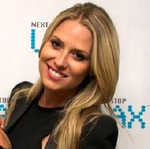 Lisa Clark - Birthdate, Age, Family, Bio, Networth & More