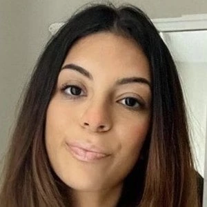 claudiarodd - Income, Birthday, Family, Bio, Networth & More