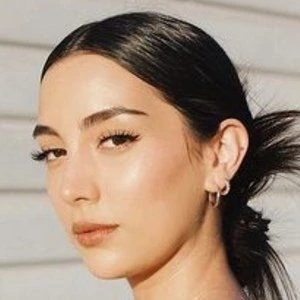 Claudipia - Age, Bio, Birthdate, Family, Networth & More