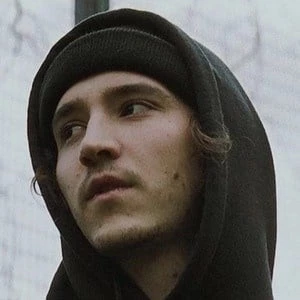 Pau Clavero - Family, Bio, Birthdate,Age, Networth , Wiki& More