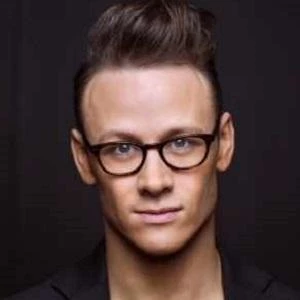Kevin Clifton Biography
