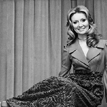 Clodagh Rodgers - Age, Height, Birthdate, Bio, Family, Networth & More