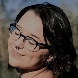 Cloudy ASMR - Networth, Bio, Wiki, Family, Birthday, Networth & More