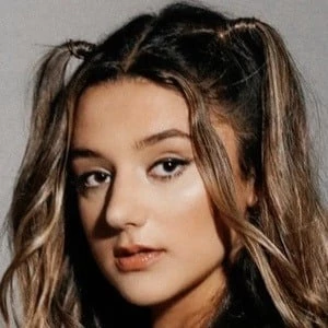 Lexi Cobbe - Networth, Bio,Birthdate, Family, Wiki & More