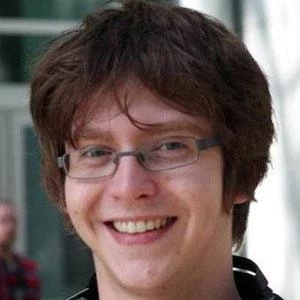 HybridPanda - Parents, Networth, Bio, Birthdate, Family Wiki & More