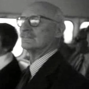 Christopher Cockerell - Family, Bio, Birthday, Family, Income & More