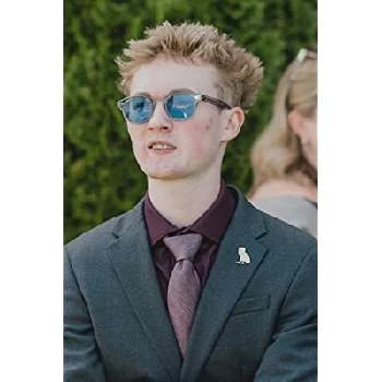 Cody Larson - Networth, Biography, Birthdate, Family & More