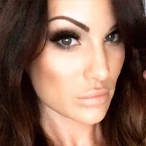 Tana Cogan - Biography, Birthdate, Family, Networth & More