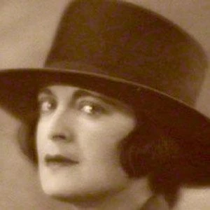 Harriet Cohen Biography