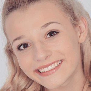 McKayla Cole Biography