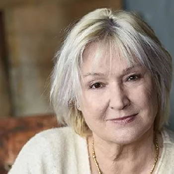 Colette Kraffe - Age, Bio, Birthdate, Family, Networth & More