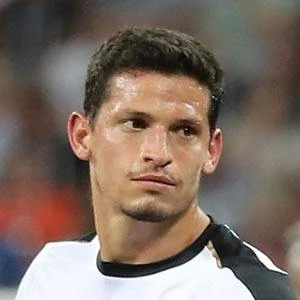 Daniel Colindres - Birthday, Bio, Wiki, Family, Networth & More