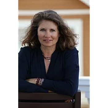 Colleen Grillo - Age, Bio, Birthdate, Family, Networth & More