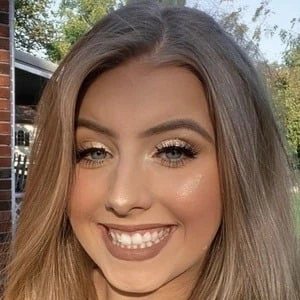 Alexus Marie Collins - Wiki, Bio, Birthdate, Networth, Family & More