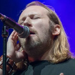 Simon Collins - Parents, Networth, Bio, Birthdate, Family Wiki & More