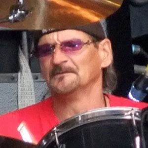 Scott Columbus - Birthday, Bio, Wiki, Family, Networth & More