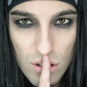 Christian Coma Biography