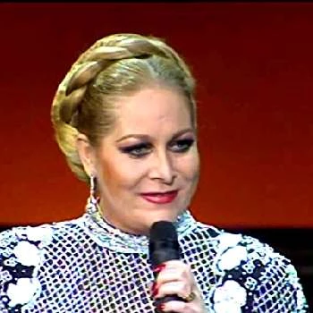 Concha Márquez Piquer - Family, Bio, Wiki, Dat of Birth, Networth & More