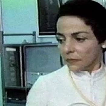 Connie Izay - Height, Bio, Wiki, Family, Birthplace, Networth & More