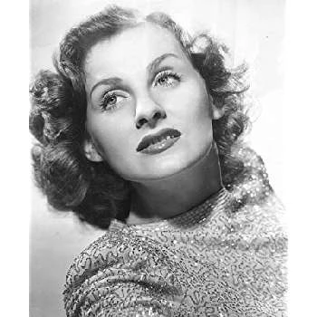 Constance Moore - Age, Wiki, Birthdate, Bio, Networth, Family & More