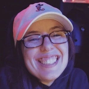 Erin Constantine - Wiki, Bio, Birthdate, Networth, Family & More