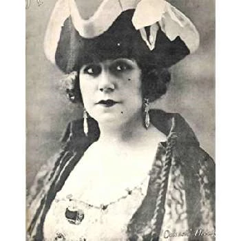 Consuelo Hidalgo - Age, Bio, Birthdate, Family, Networth & More