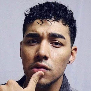 Alex Contreras - Date Of Birth, Bio, Birthdate, Parents, Networth & More