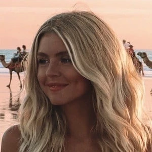 Elise Cook - Biography, Birthday, Family, Wki, Networth & More