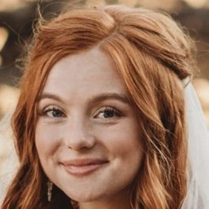Hannah Cook Biography