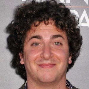 Oliver Cooper - Birthdate, Age, Family, Bio, Networth & More