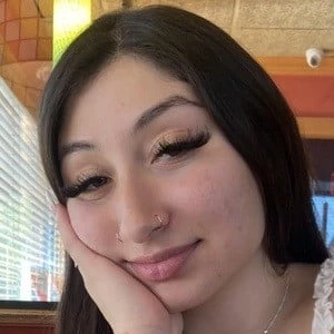 Nicolle Cordoba - Age, Height, Birthdate, Bio, Family, Networth & More