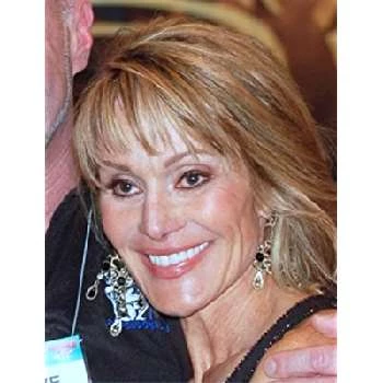 Corinna Everson - Family, Bio, Birthday, Family, Income & More
