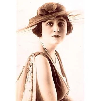 Corinne Barker Biography